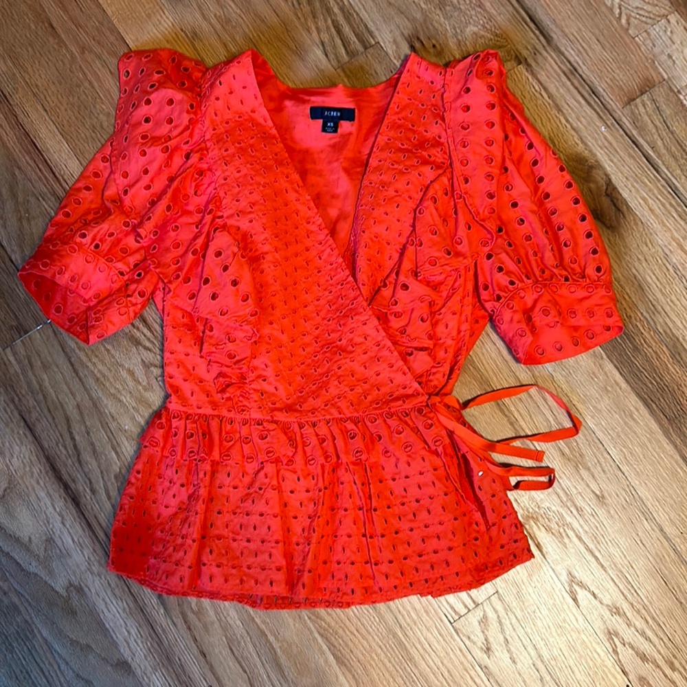 Orange puff sleeve shirt